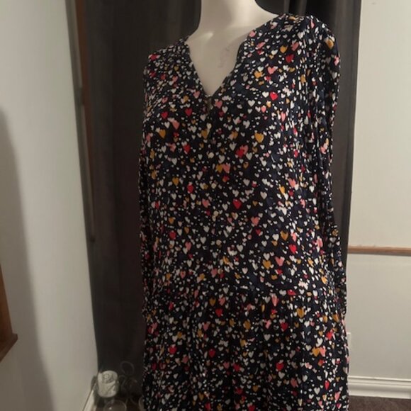 Loft Navy Blue multi-color hearts split neck button bodice tiered dress, size MP - Picture 1 of 6